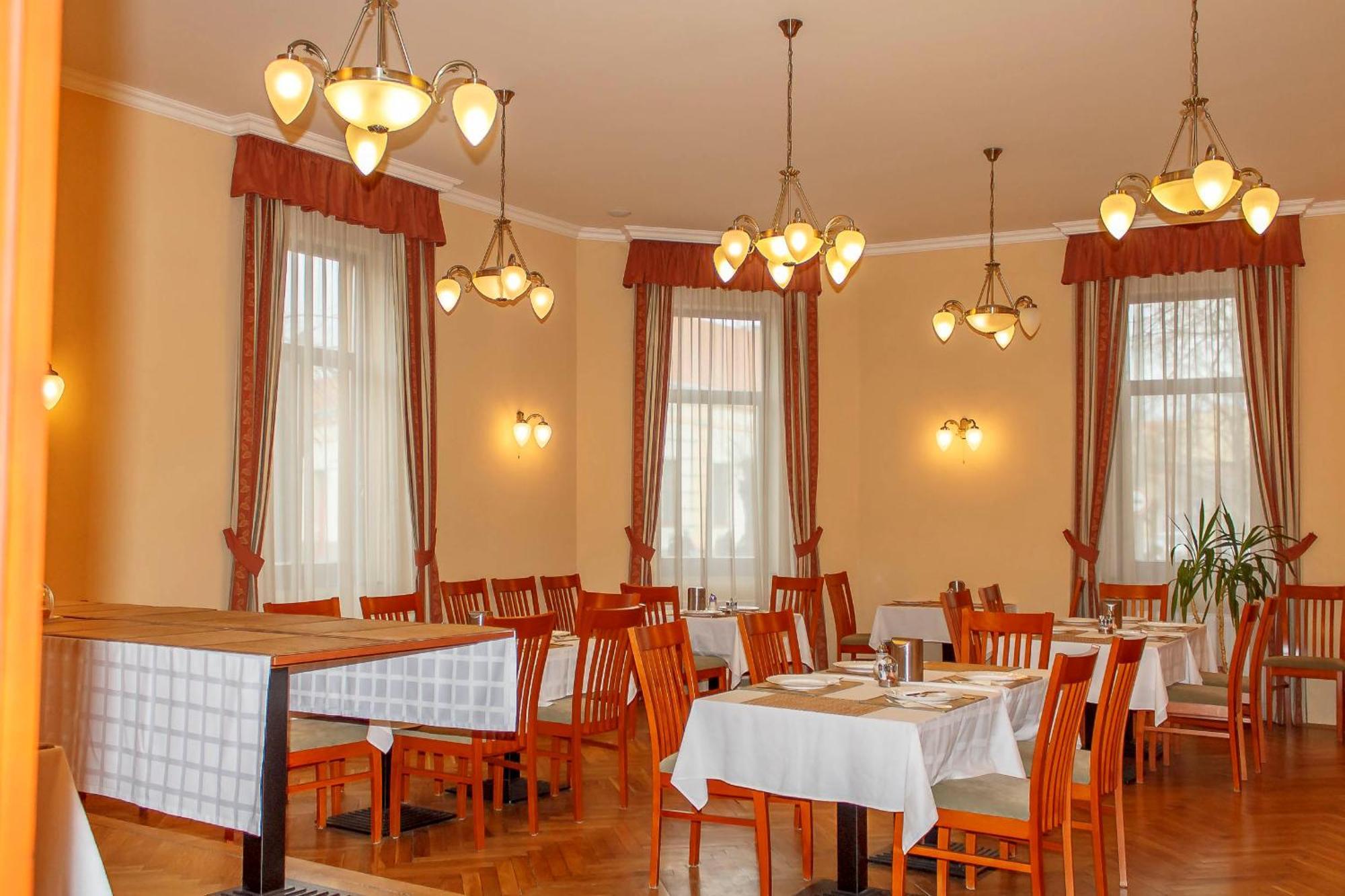 Hotel Pannon Panzió Mohács